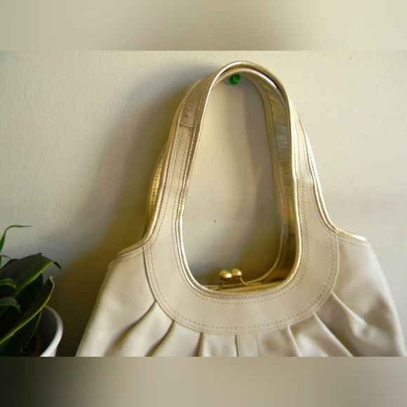 Coach Ergo Kisslock Hobo Rare - Picture 3 of 9